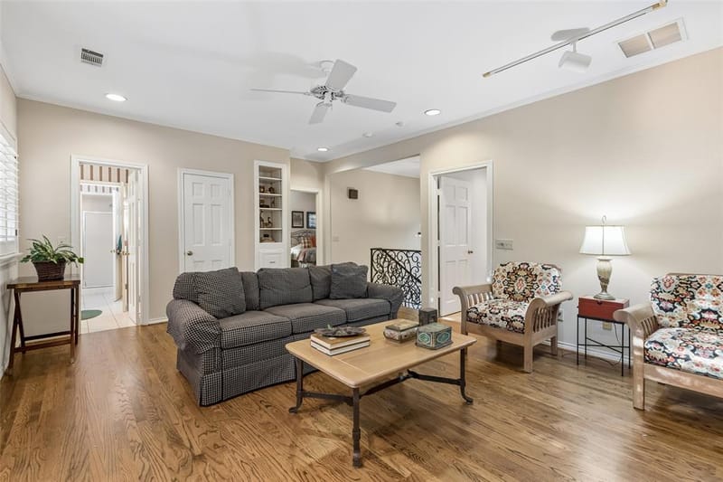 8732 Arbor Park Court, Dallas TX 75243 - Photo 24