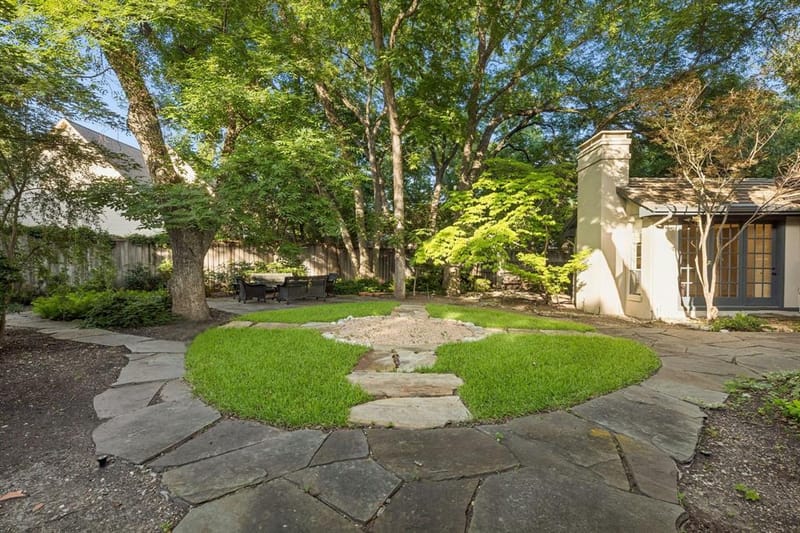 8732 Arbor Park Court, Dallas TX 75243 - Photo 34