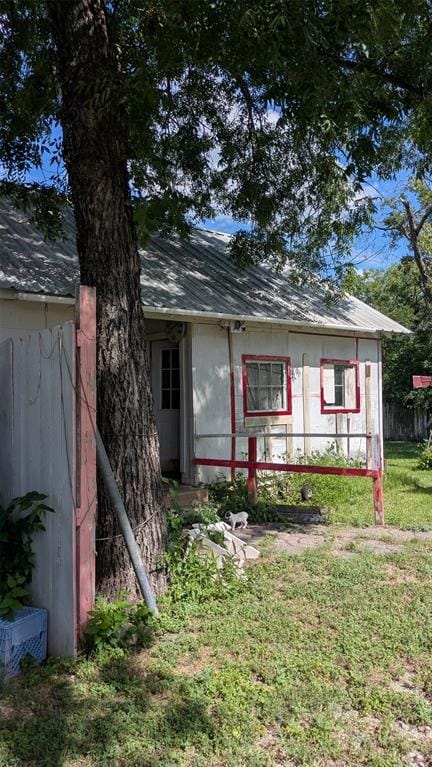102 E Oak Avenue, Comanche TX 76442 - Photo 16