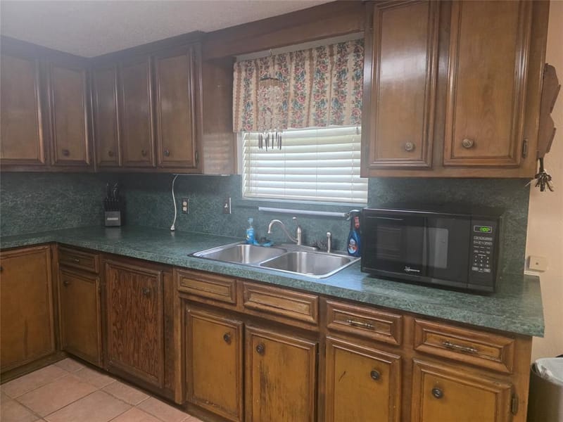 304 NW Suzanne Terrace, Burleson TX 76028 - Photo 24