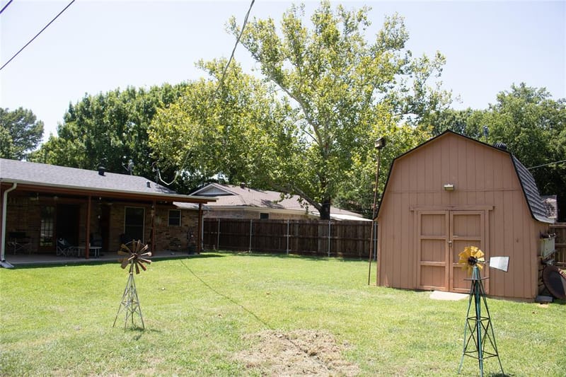 304 NW Suzanne Terrace, Burleson TX 76028 - Photo 10