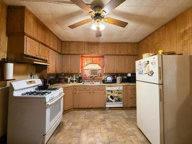 601 SW 2nd Street, Kerens TX 75144 - Photo 7