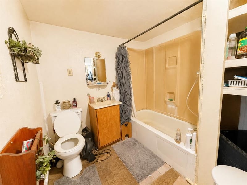 601 SW 2nd Street, Kerens TX 75144 - Photo 14