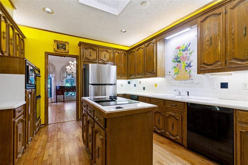 14784 Lochinvar Court, Addison TX 75254 - Photo 7