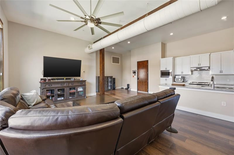 2502 Live Oak Street # 235, Dallas TX 75204 - Photo 2