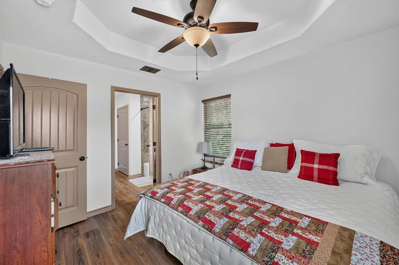 2615 Dove Trail, Granbury TX 76048 - Photo 17