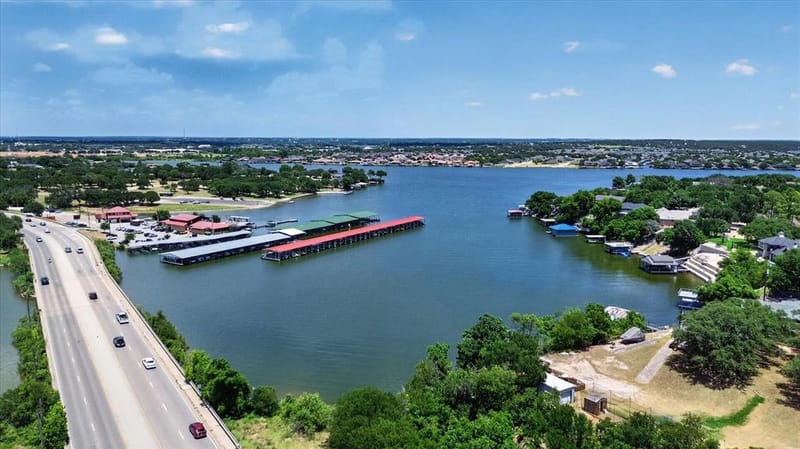 2615 Dove Trail, Granbury TX 76048 - Photo 9