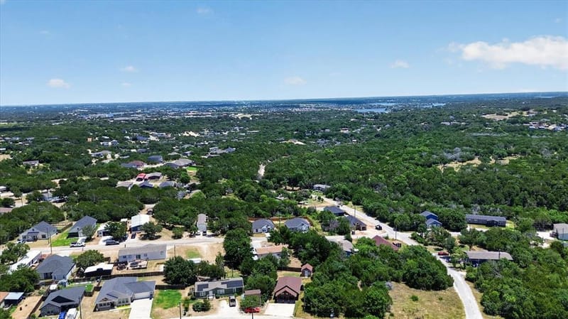 2615 Dove Trail, Granbury TX 76048 - Photo 30