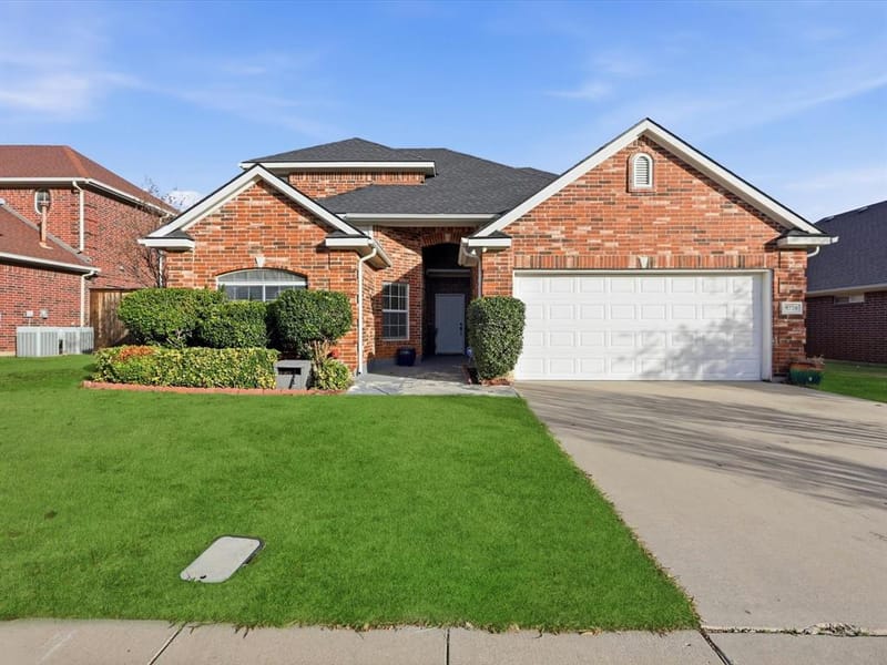 8320 Bandelier Trail, Fort Worth TX 76137 - Photo 2