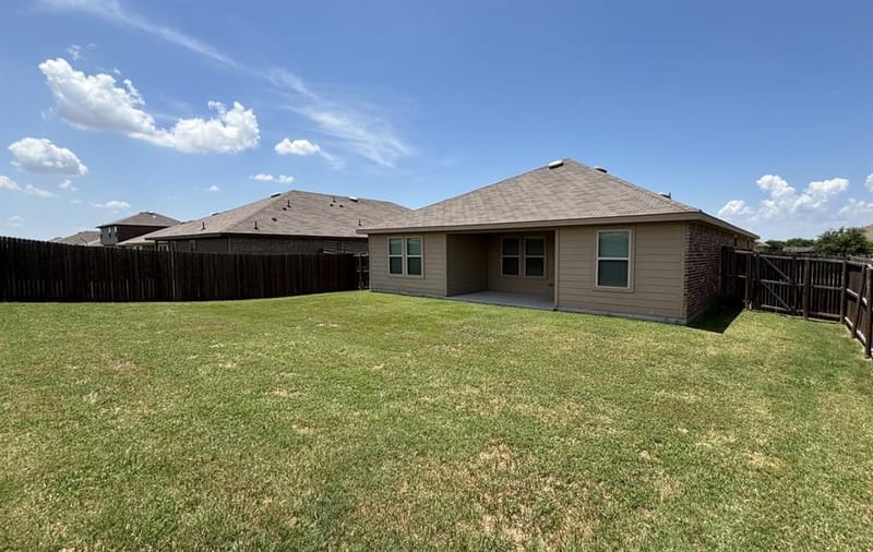 815 Rustic Way, Royse City TX 75189 - Photo 12