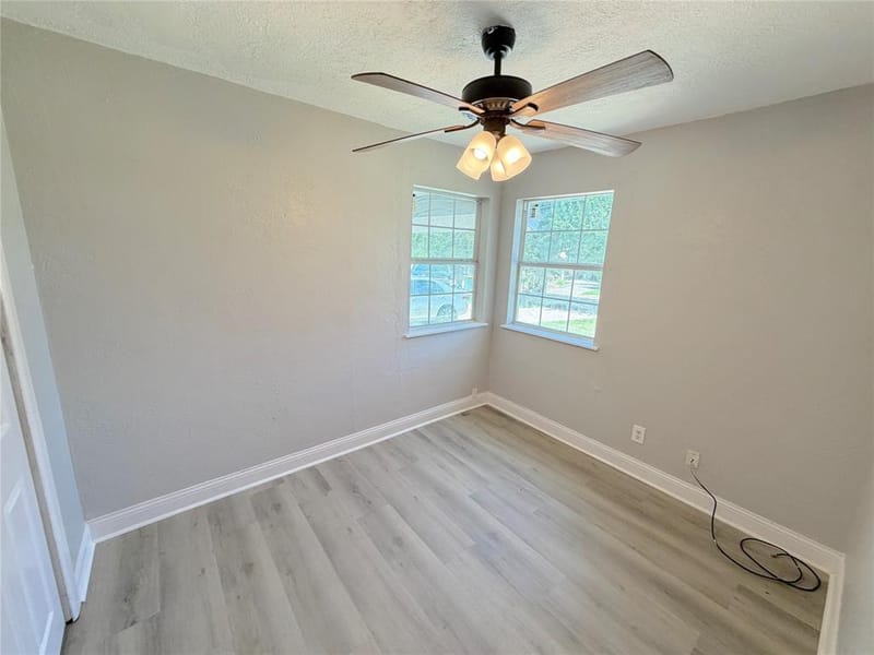1508 N Hoard Avenue, Sherman TX 75090 - Photo 10