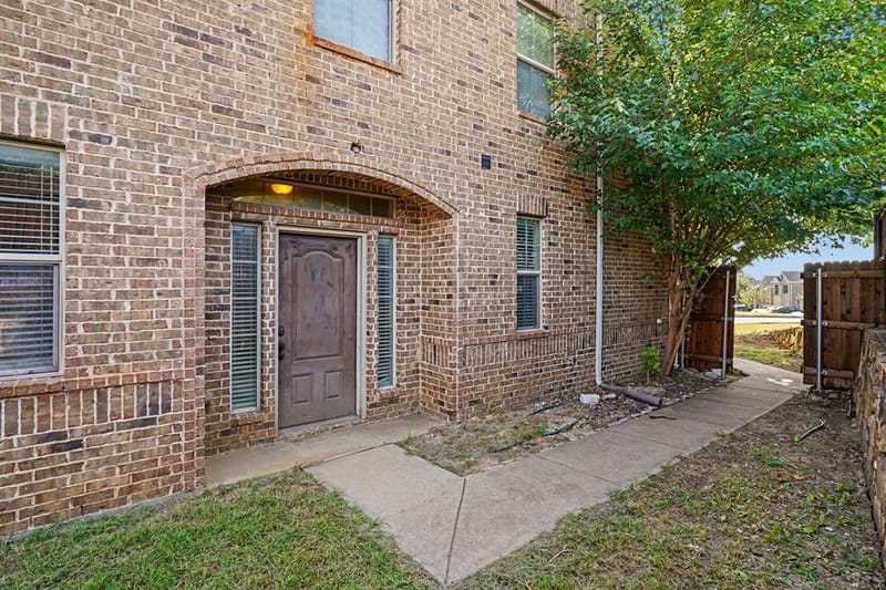 4115 Florence Drive, Irving TX 75038 - Photo 3