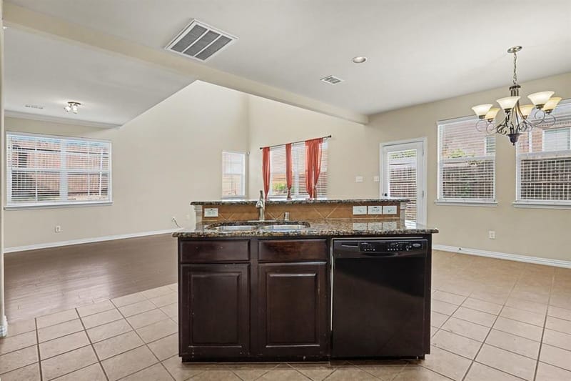 4115 Florence Drive, Irving TX 75038 - Photo 9