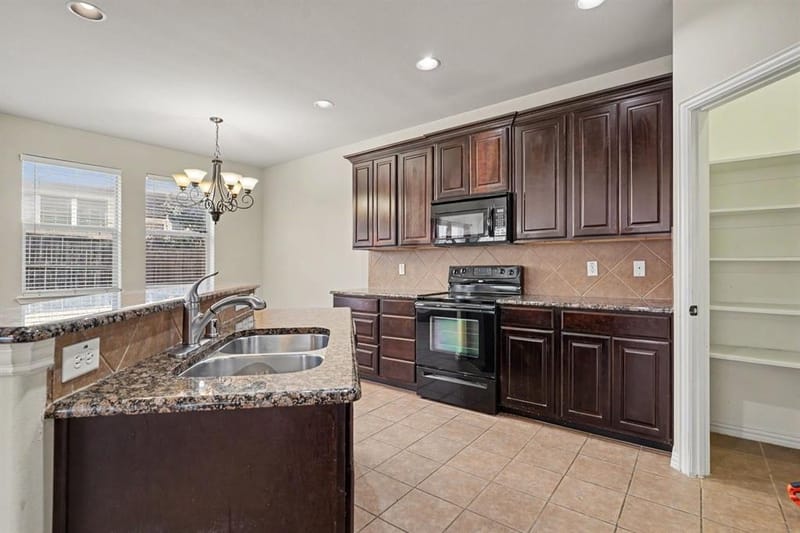 4115 Florence Drive, Irving TX 75038 - Photo 10