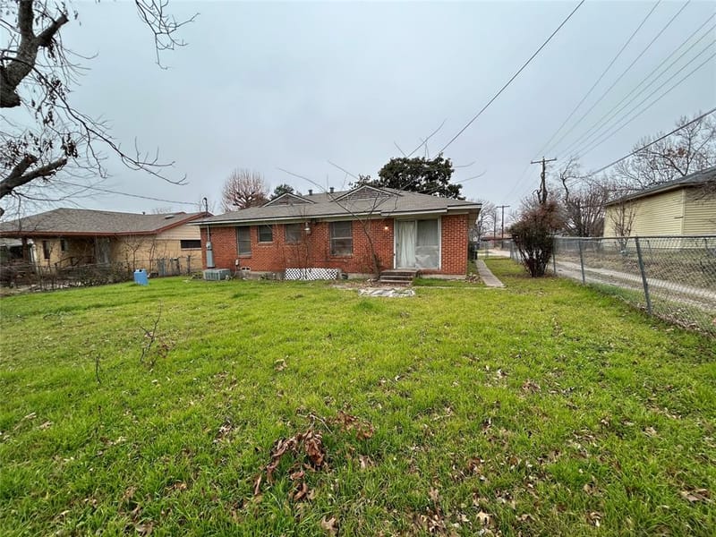 3502 Demaret Drive, Mesquite TX 75150 - Photo 2