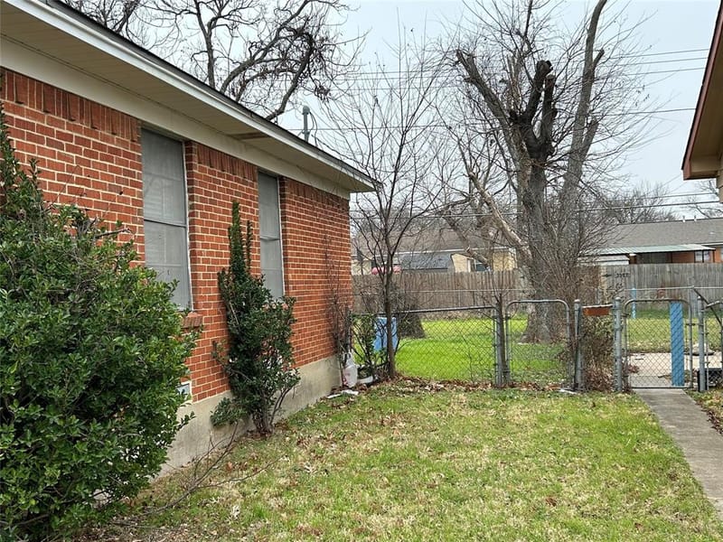 3502 Demaret Drive, Mesquite TX 75150 - Photo 3