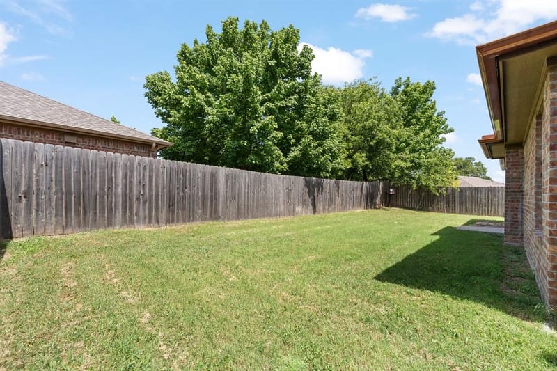 417 Nelson Street, Godley TX 76044 - Photo 36