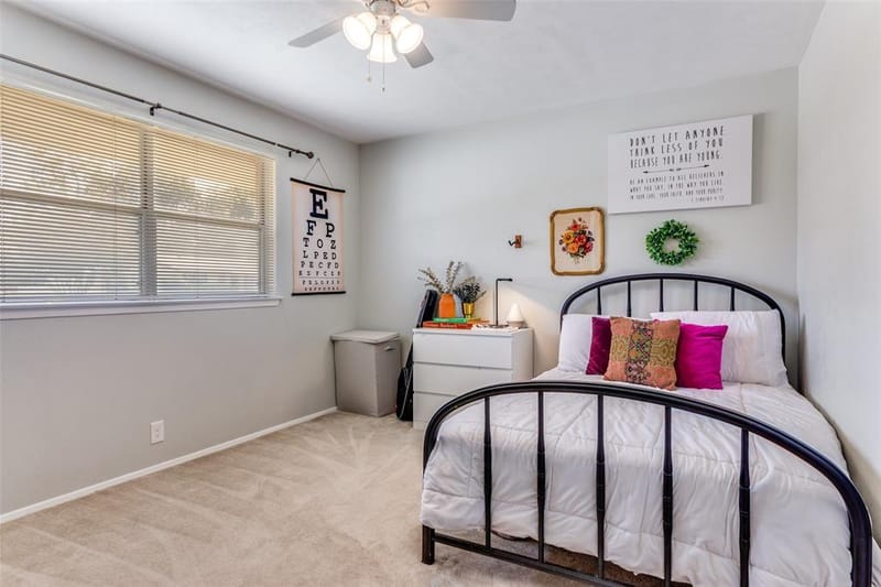240 Smith Street, Burleson TX 76028 - Photo 20