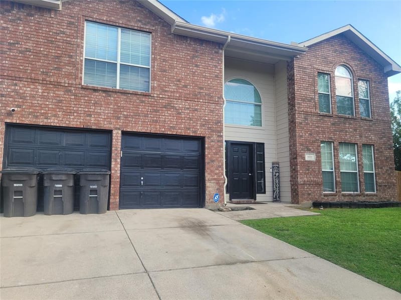 6920 Danieldale Drive, Fort Worth TX 76137 - Photo 4