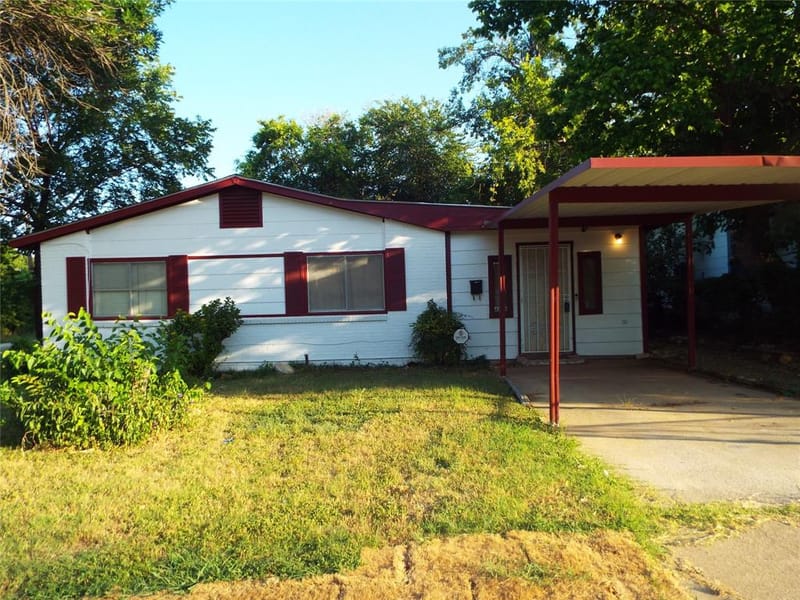 4228 Hardeman Street, Fort Worth TX 76119 - Photo 12