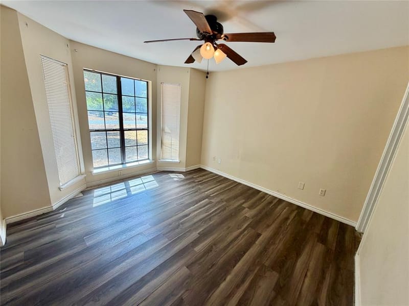 210 W Houston Street, Leonard TX 75452 - Photo 11