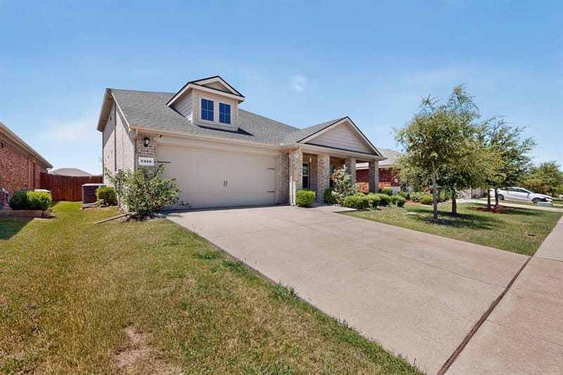 2329 Julia Lane, Forney TX 75126 - Photo 39