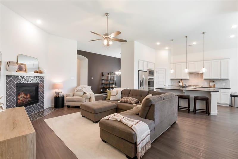 1545 Sugarberry Drive, Forney TX 75126 - Photo 6