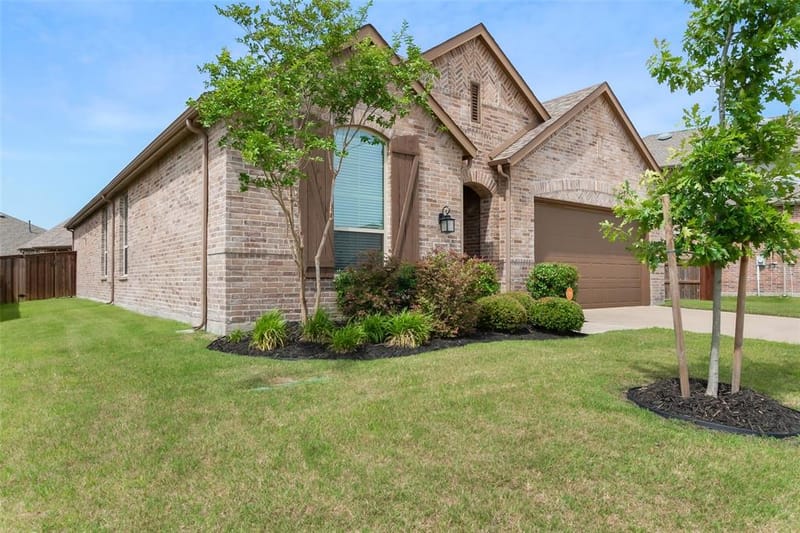 1545 Sugarberry Drive, Forney TX 75126 - Photo 3
