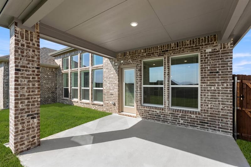 5317 Blue Cypress Drive, Fort Worth TX 76179 - Photo 7