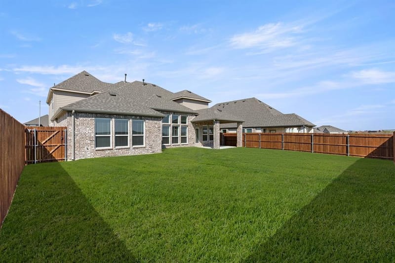 5317 Blue Cypress Drive, Fort Worth TX 76179 - Photo 4