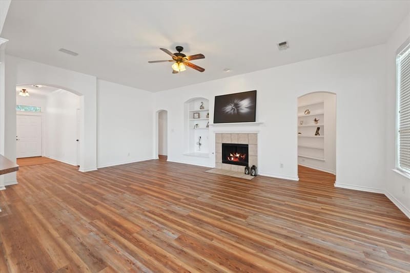 2308 Laura Elizabeth Trail, Mansfield TX 76063 - Photo 9