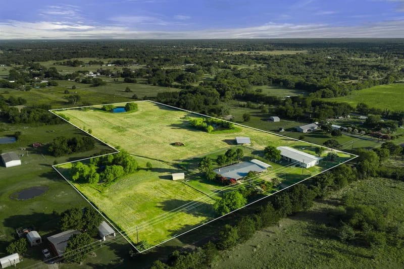 14054 County Road 352, Terrell TX 75161 - Photo 2