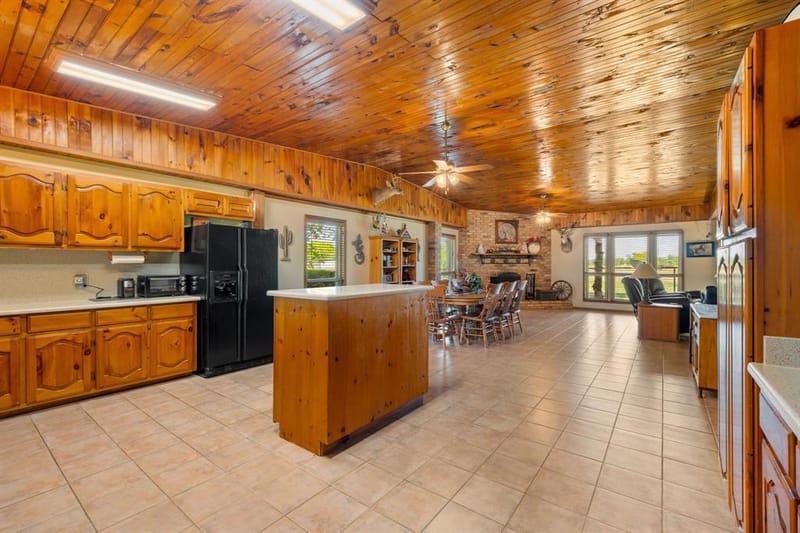 14054 County Road 352, Terrell TX 75161 - Photo 9