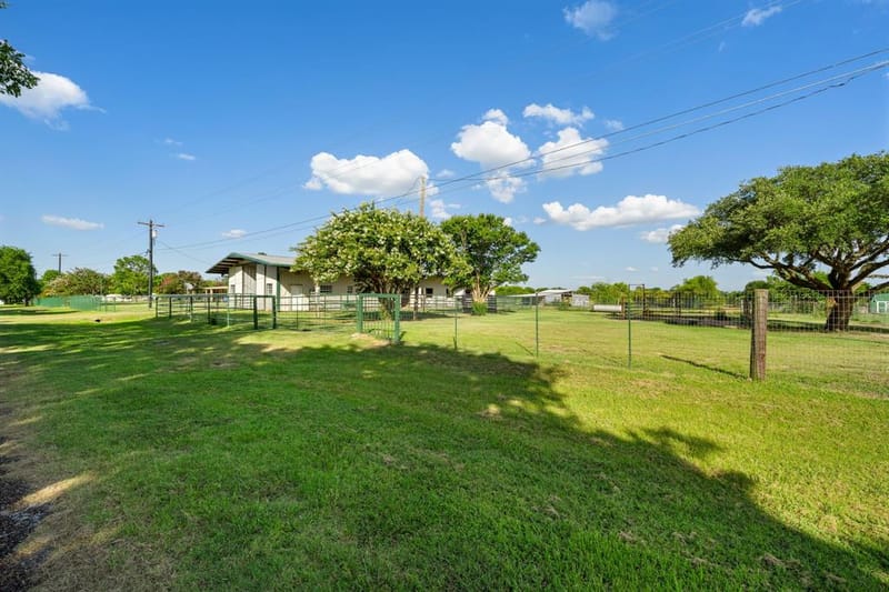 14054 County Road 352, Terrell TX 75161 - Photo 37