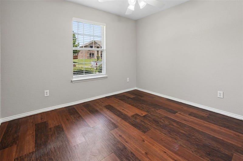 205 Rosewood Court, Red Oak TX 75154 - Photo 12