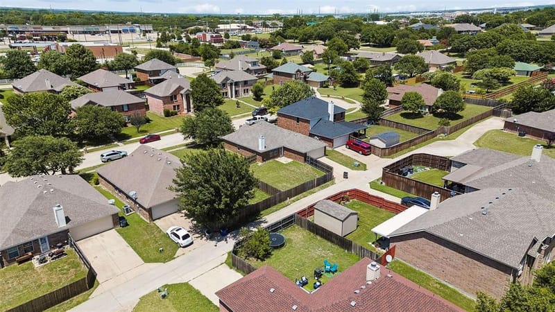 205 Rosewood Court, Red Oak TX 75154 - Photo 38
