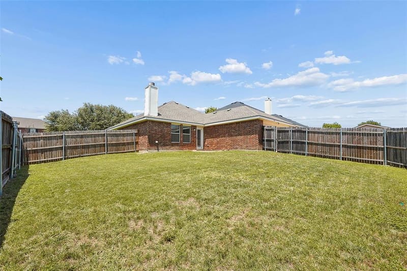 205 Rosewood Court, Red Oak TX 75154 - Photo 31