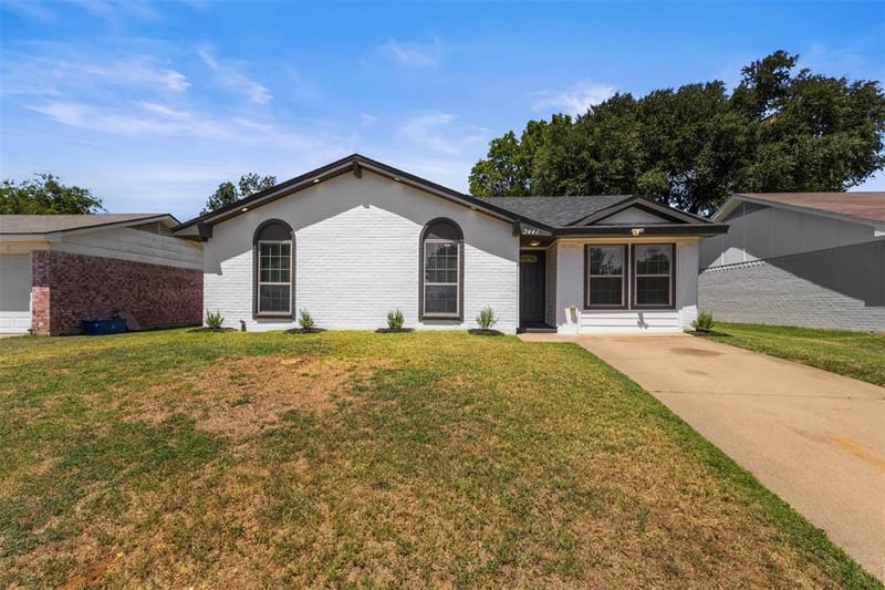 2441 Miller Street, Grand Prairie TX 75051