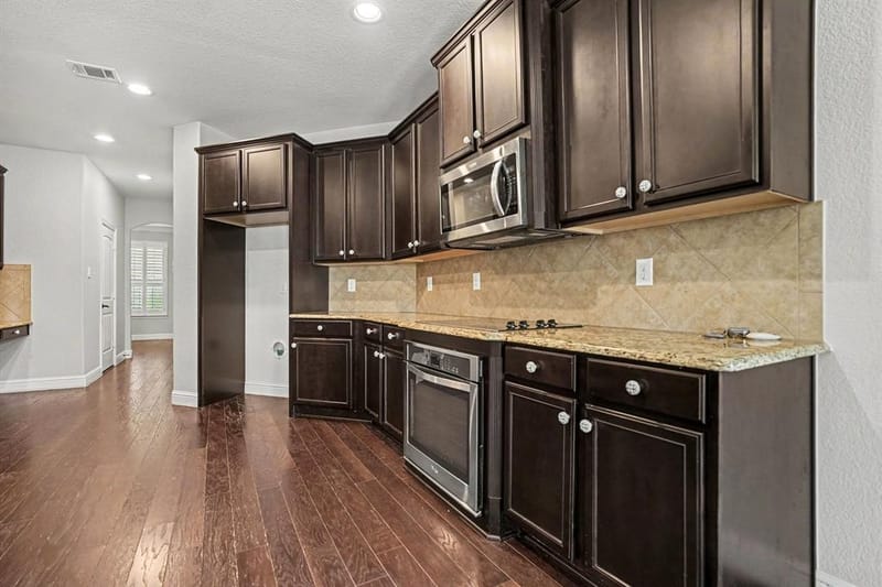 4310 Garden Path Lane, Mansfield TX 76063 - Photo 8