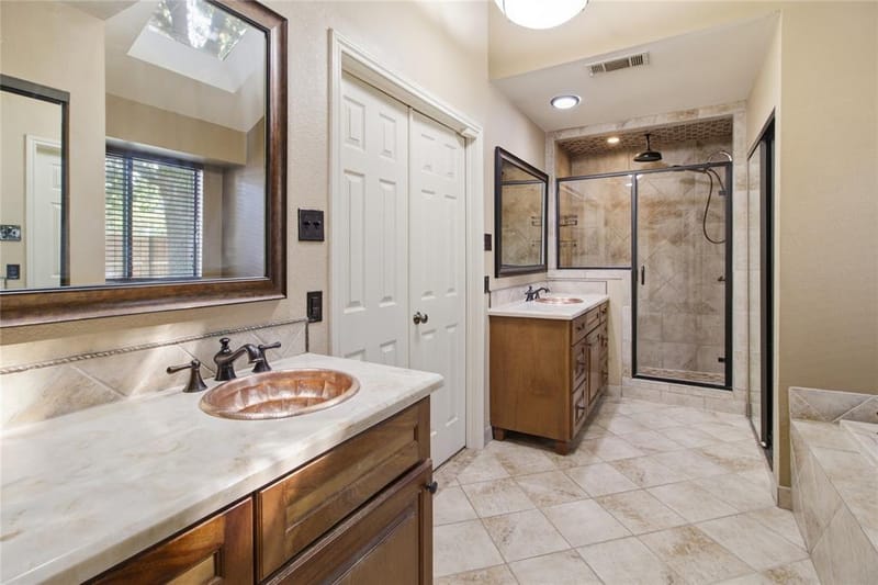 2701 Beau Drive, Mesquite TX 75181 - Photo 3