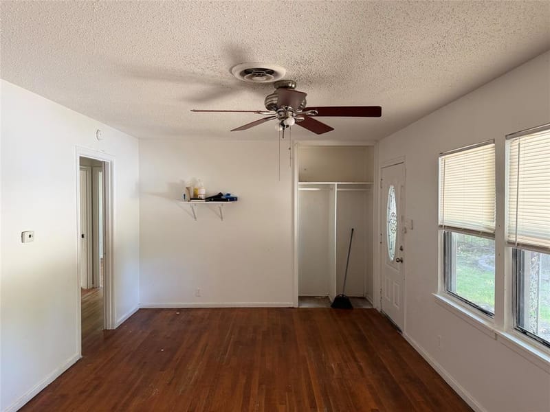 2005 Huntington Drive, Arlington TX 76010 - Photo 6
