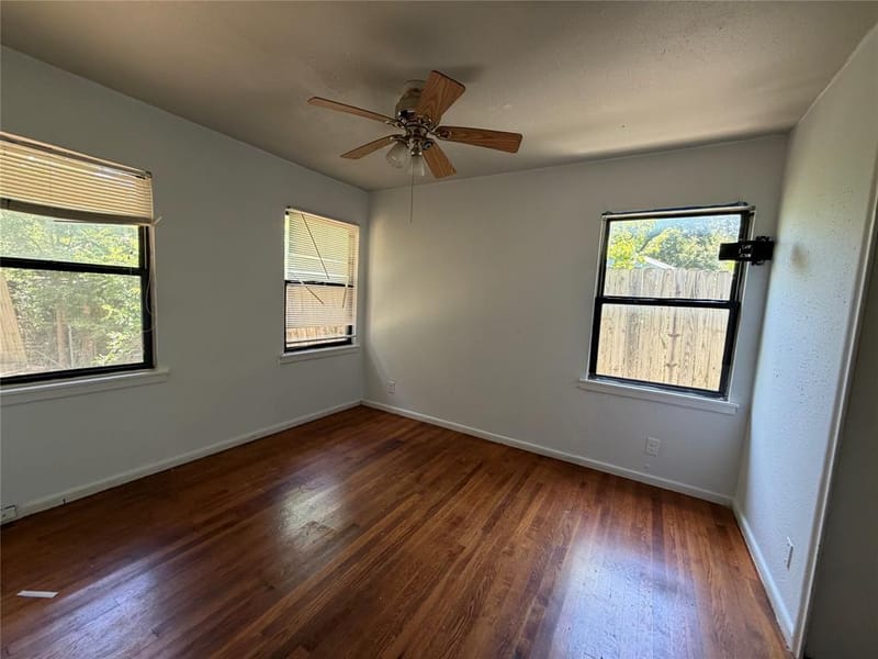 2005 Huntington Drive, Arlington TX 76010 - Photo 13