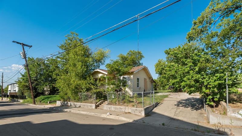 410 N Patton Avenue, Dallas TX 75203 - Photo 11
