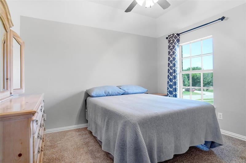 4137 Lampton Court, Fort Worth TX 76262 - Photo 13