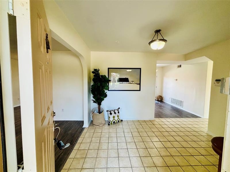 2516 Creek Crossing Road, Mesquite TX 75181 - Photo 9