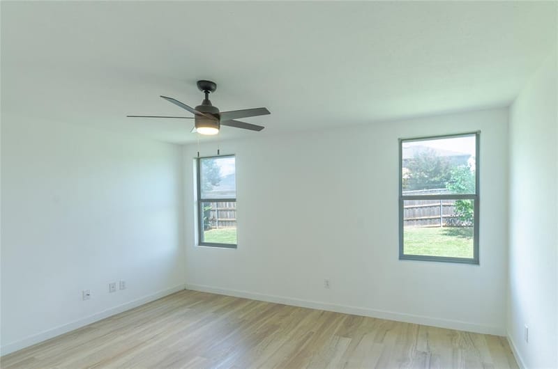 2621 Shorecrest Drive, Little Elm TX 75068 - Photo 12