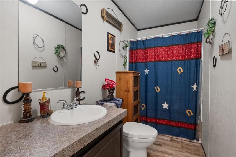 202 N 3rd Street E, Dawson TX 76639 - Photo 13