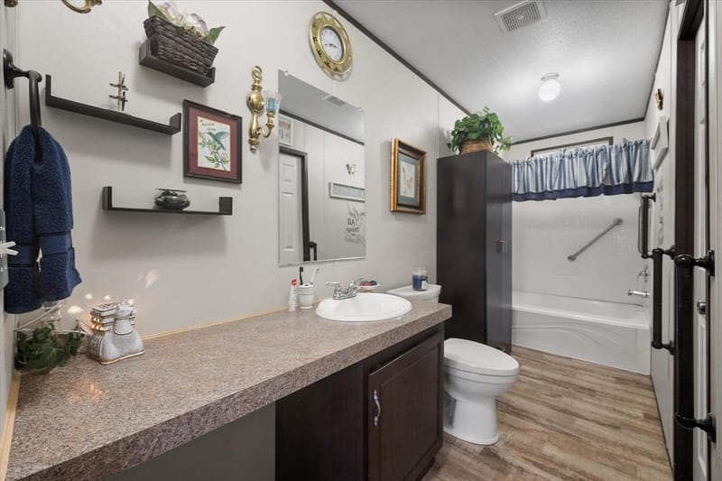 202 N 3rd Street E, Dawson TX 76639 - Photo 11