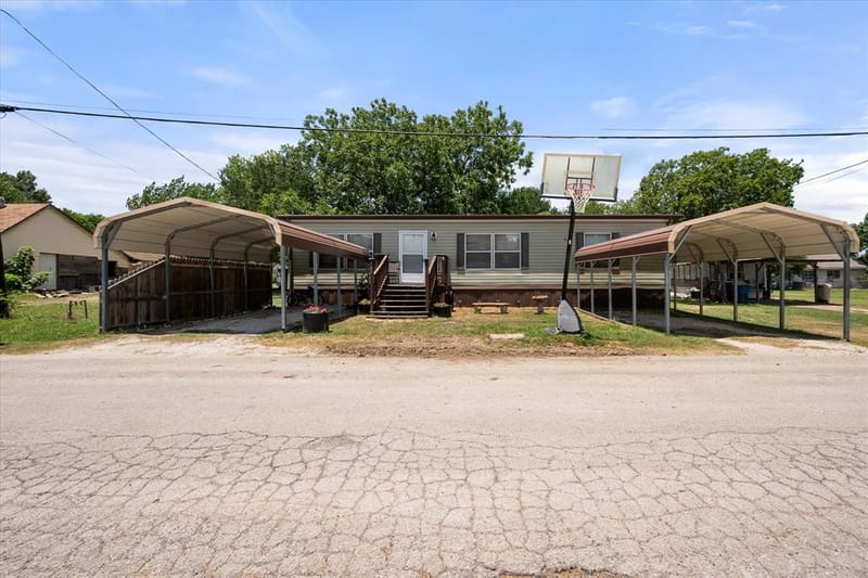 202 N 3rd Street E, Dawson TX 76639 - Photo 19