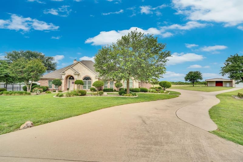 7810 Mavis Avenue, Waxahachie TX 75167 - Photo 3